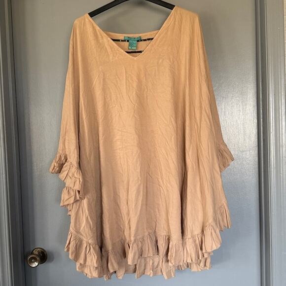 NWT Turquoise Haven Taupe Dress with Arrows and Ruffles V-Neck size Large - Picture 1 of 6